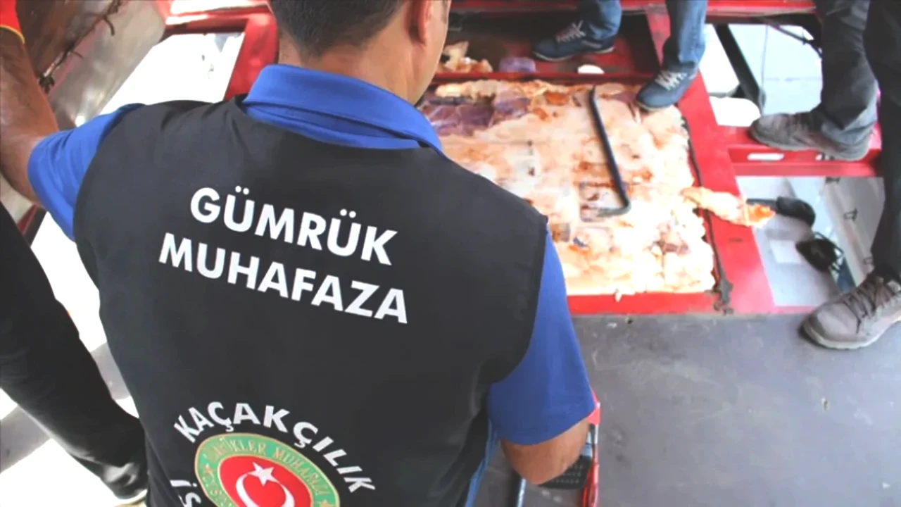 Gümrükte Dikkat Çeken Operasyon: 9,1 Milyar Liralık Sevkiyat Ele Geçirildi!