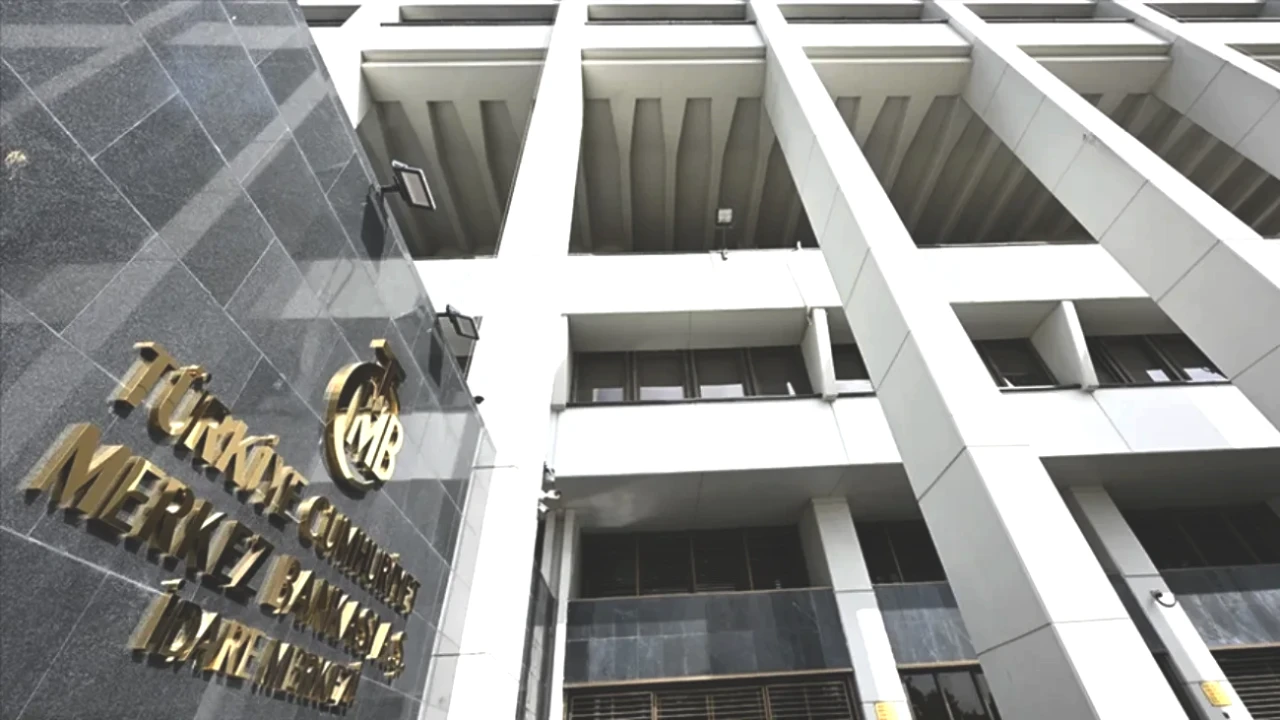 Merkez Bankası'ndan Kapsamlı Tahminler: Yıl Sonunda Dolar, Enflasyon ve Faiz Beklentileri!