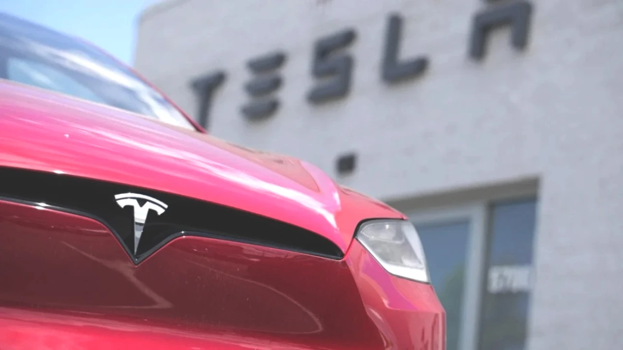 Tesla'dan Müthiş Fırsat! Elon Musk'tan Sıfır Faizli Satış Duyurusu!