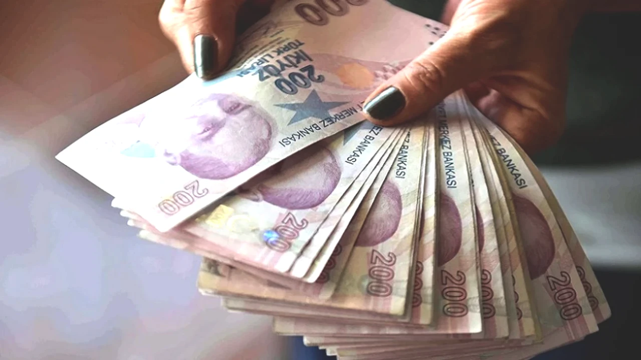Annelerin Dikkatine! 10 Bin TL'yi Aşan Destek Ödemeleri Başladı!