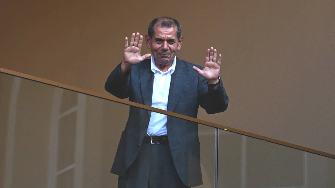 Galatasaray Başkanı Dursun Özbek: 'Ezeli Rakiplerimize Liderlik Dersi Veriyoruz!'