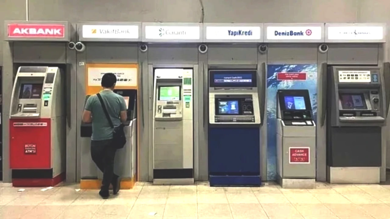 Ünlü Şirketten Şaşırtan Türkiye Raporu: Tüm Bankalar İçin Risk Aşaması!