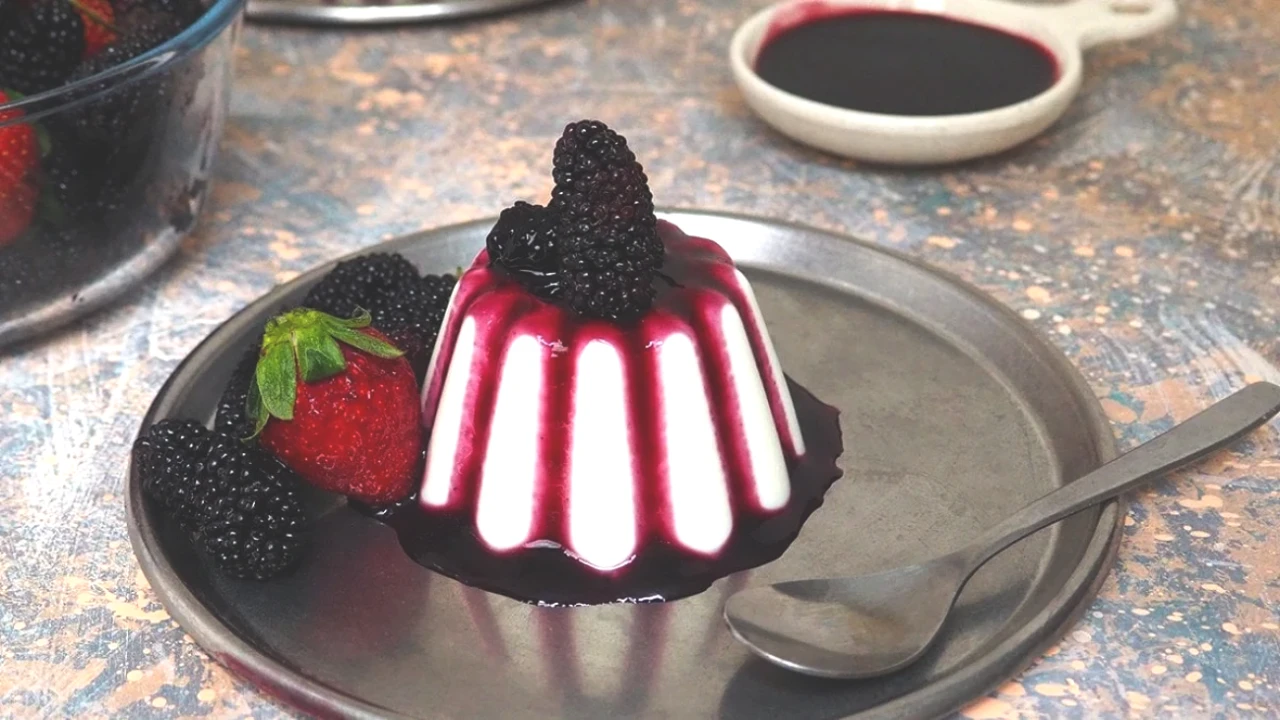 İtalya'ya Gitmeden Panna Cotta Keyfi! İşte Basit ve Lezzetli Tarifi