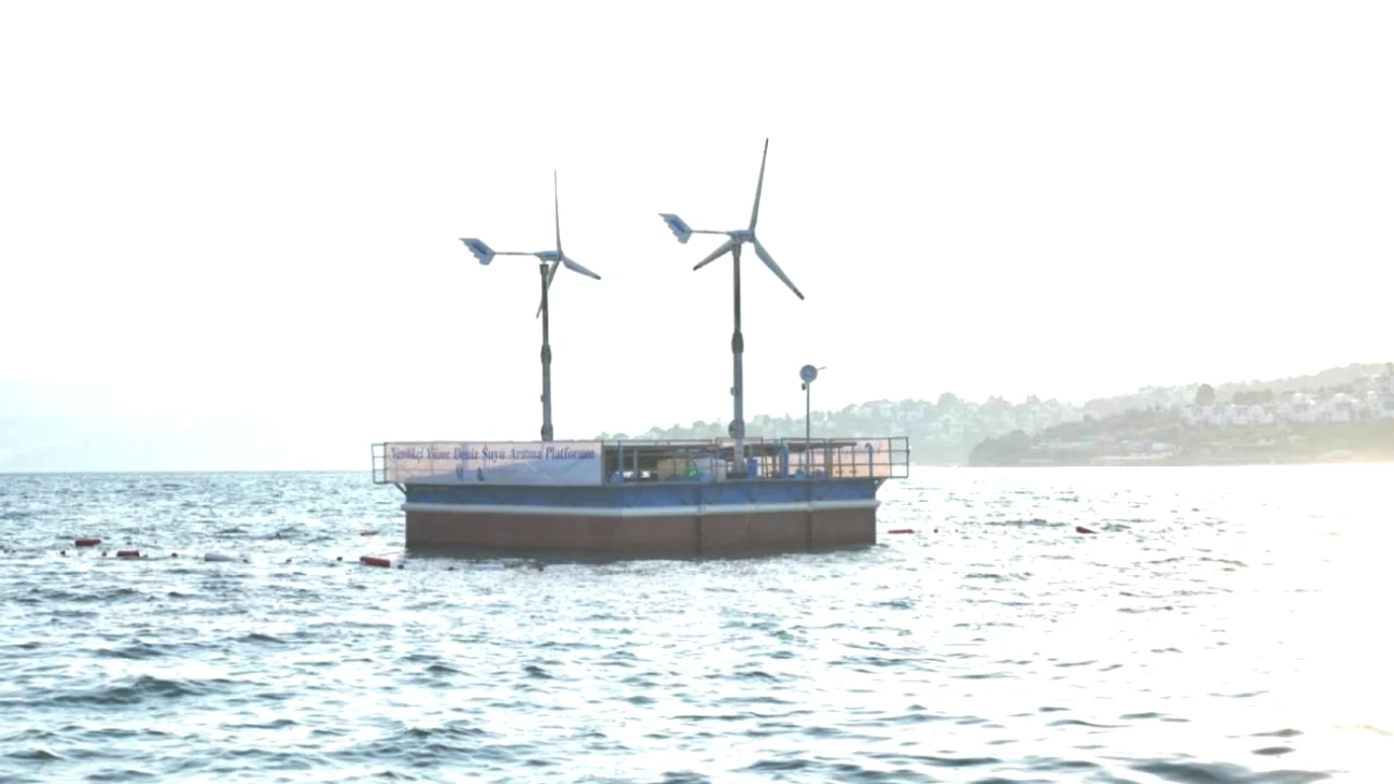 Bodrum'da Devrim Yaratacak: Yüzer Deniz Suyu Arıtma Platformu İlk Kez Tanıtıldı!
